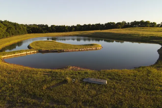 the answer to how much does it cost to build a lake depends